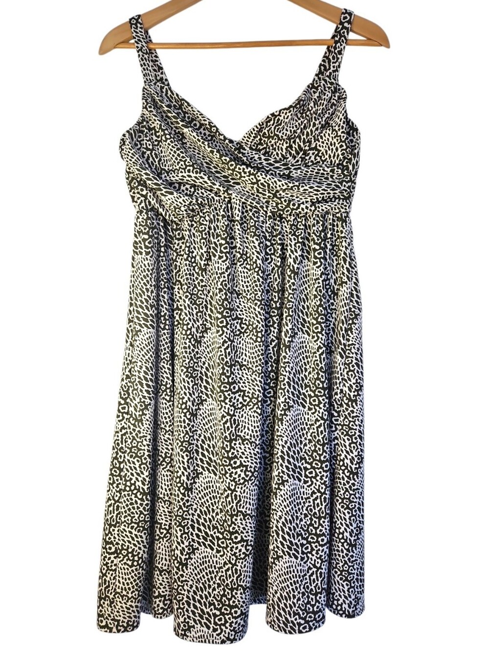Liz Claiborne Stretchy Animal Print Dress